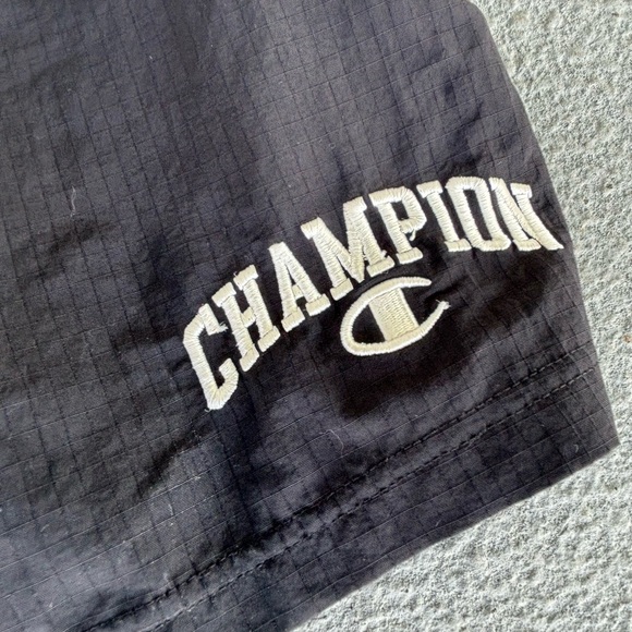 Vintage Mens Champion Nylon Mesh Athletic Warm Up Shorts Size Medium - Picture 3 of 5